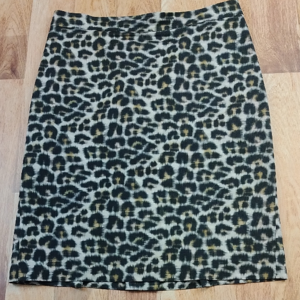 Ann Taylor Black and White Knee-Length Pencil Skirt